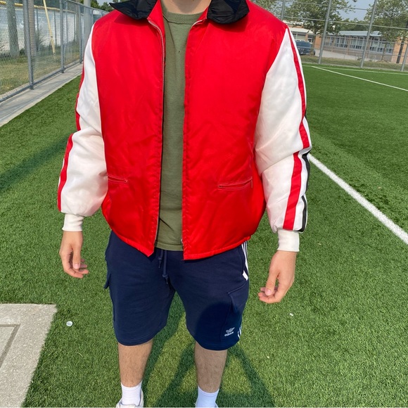 AVON Red Bomber Jacket - Picture 4 of 8